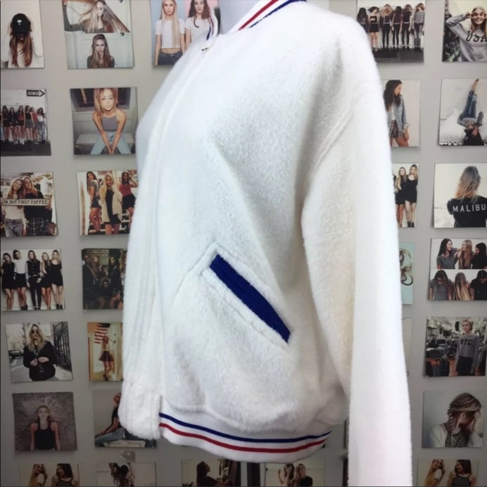 Brandy Melville white Sherpa fleece bomber jacket